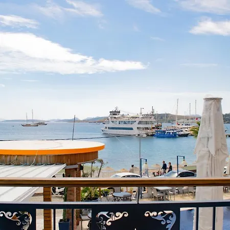 阿肯海滩酒店 酒店