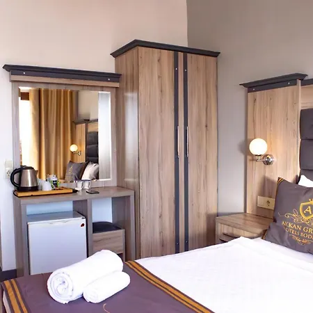 阿肯海滩酒店 3*