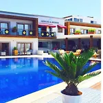 Hotel Akkan 3*