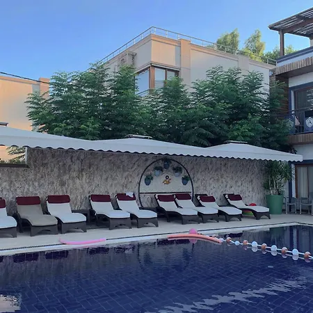 Hotel Akkan 3*
